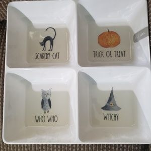 Melamine snack dish Scaredy Cat by Rae Dunn